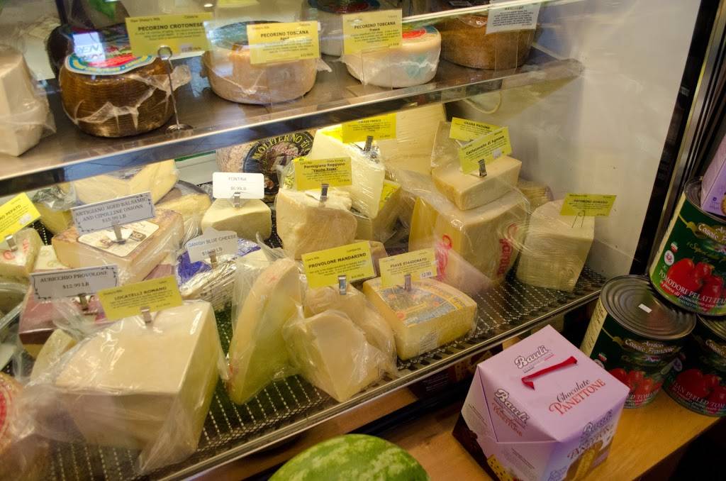 A Touch of Italy | restaurant | 7890 Summerlin Lakes Dr # 101, Fort Myers, FL 33907, USA | 2394828727 OR +1 239-482-8727