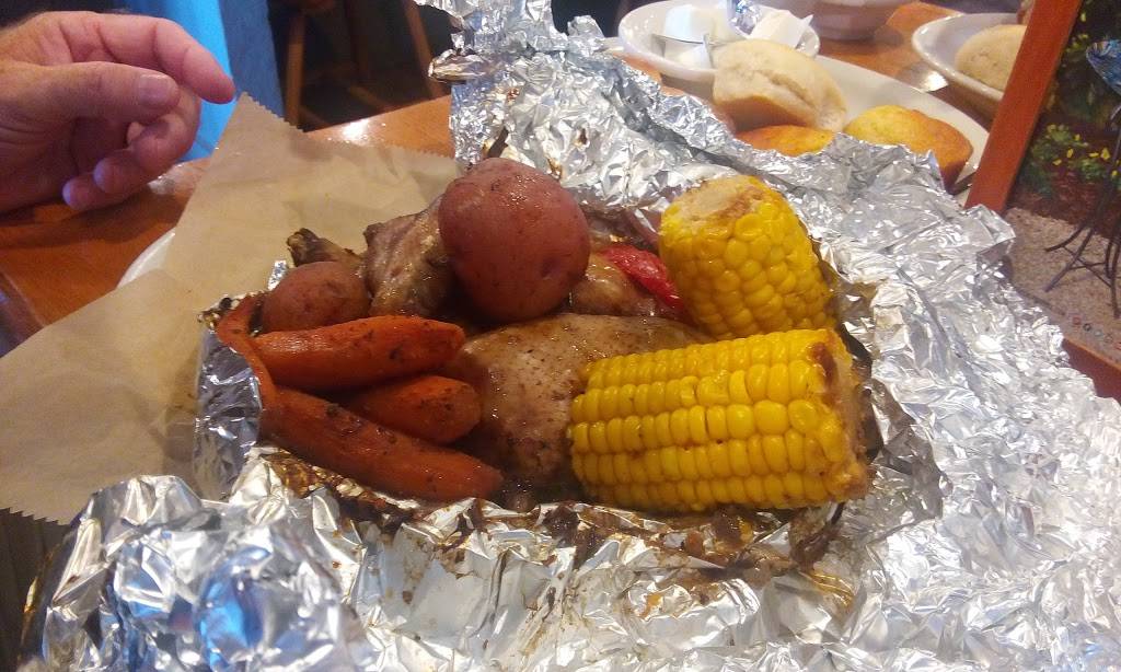 Cracker Barrel Old Country Store | restaurant | 2020 Crossings Blvd, Spring Hill, TN 37174, USA | 9314899119 OR +1 931-489-9119