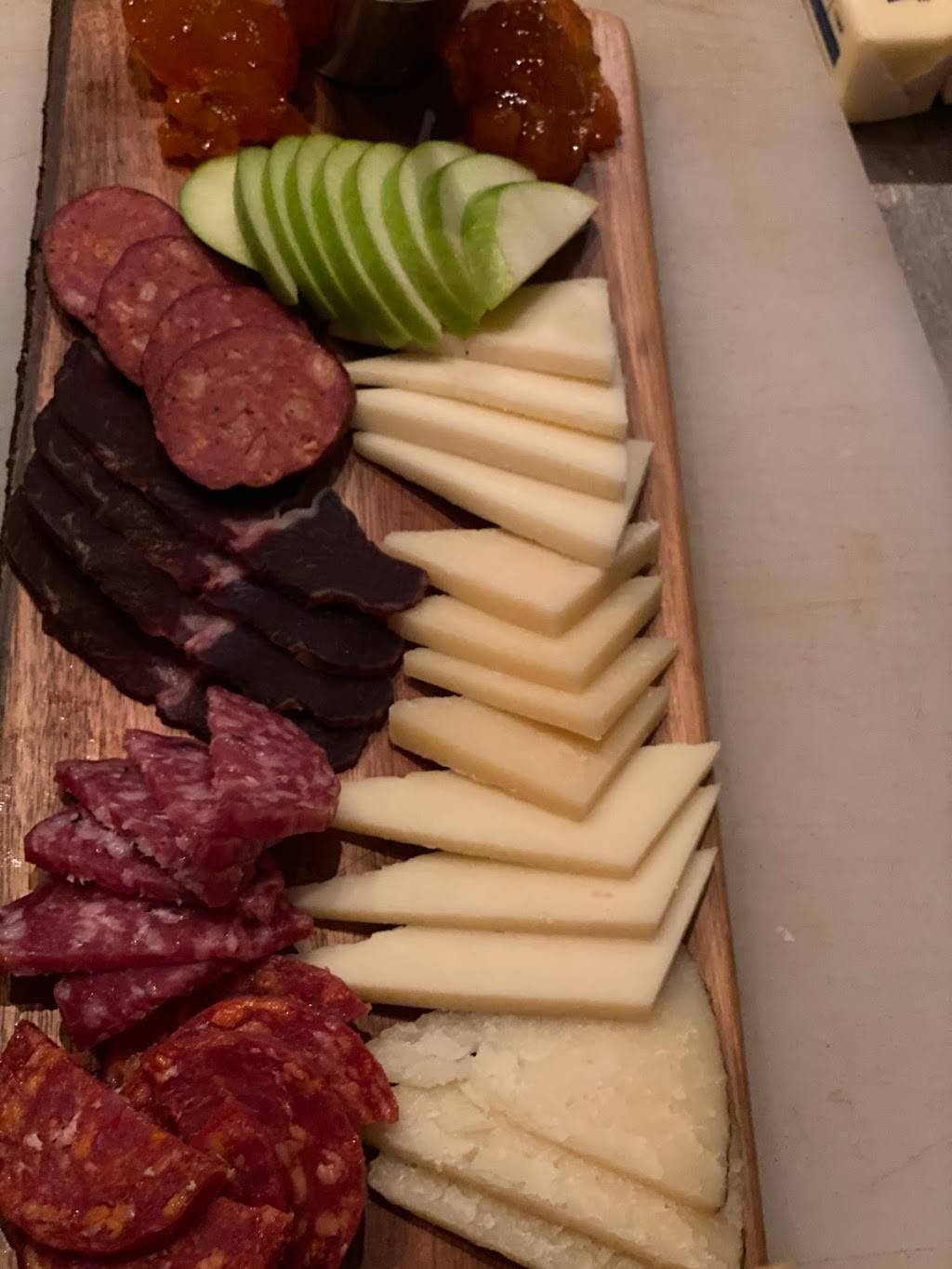 Aura wine & Bar | restaurant | 501 Main St, New Rochelle, NY 10801, USA | 9143552814 OR +1 914-355-2814