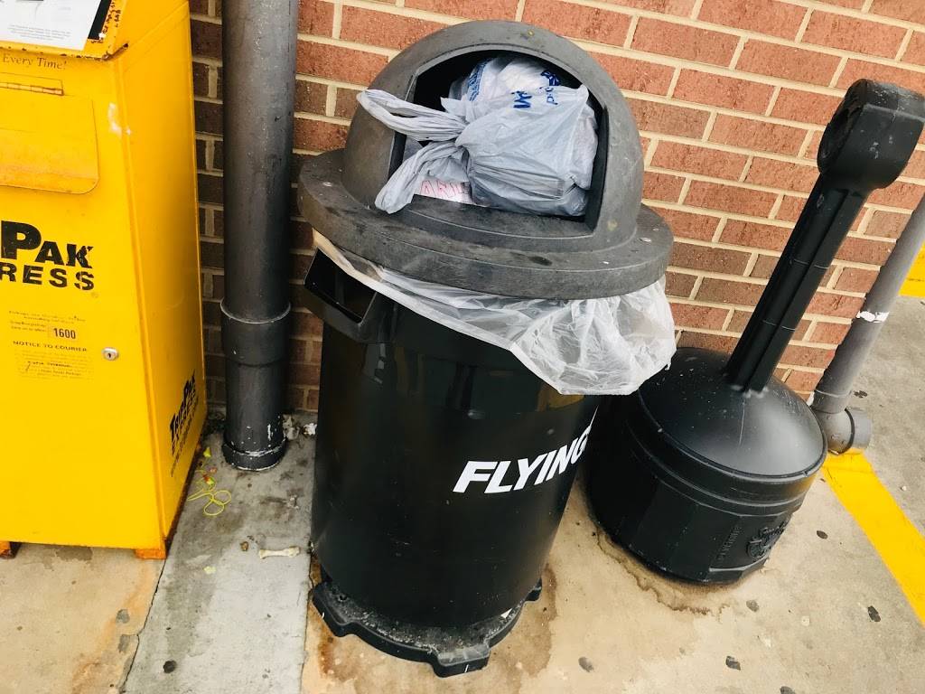 Flying J Travel Center | restaurant | 221 Belle Hill Rd, Elkton, MD 21921, USA | 4103980287 OR +1 410-398-0287