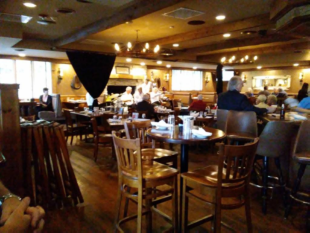 The Lodge on 64 | restaurant | 41W379 IL-64, St. Charles, IL 60175, USA | 6304438000 OR +1 630-443-8000