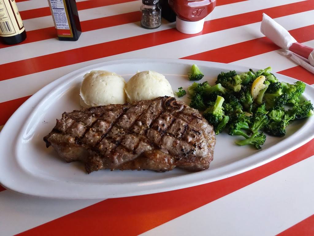 TGI Fridays | restaurant | 29 NE Interstate 410 Loop, San Antonio, TX 78216, USA | 2103773333 OR +1 210-377-3333