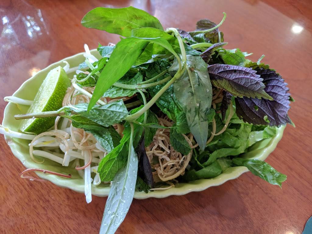 Đà Nẵng Quán Vietnamese Cuisine | restaurant | 615 E 12th St, Oakland, CA 94606, USA | 5102681368 OR +1 510-268-1368