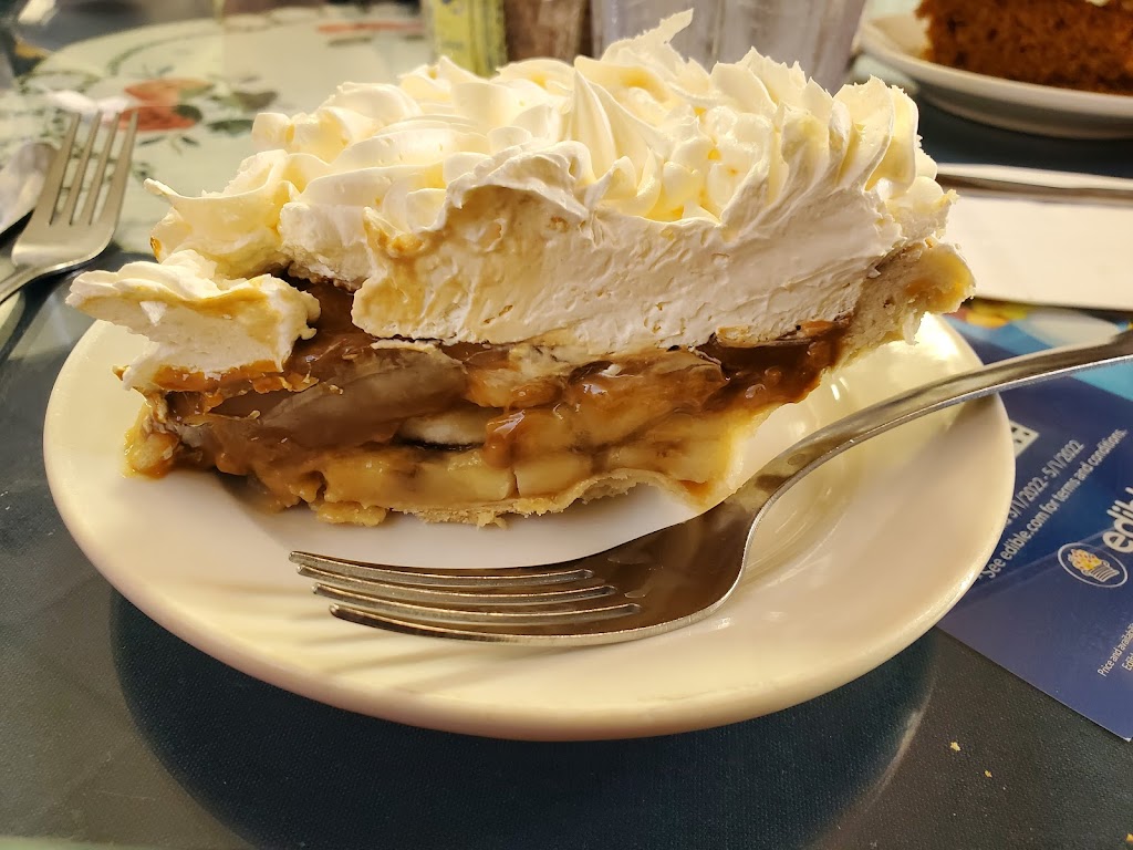 Sweet Temptations | restaurant | 5401 N 10th St Ste 111, McAllen, TX 78504, USA | 9566300307 OR +1 956-630-0307