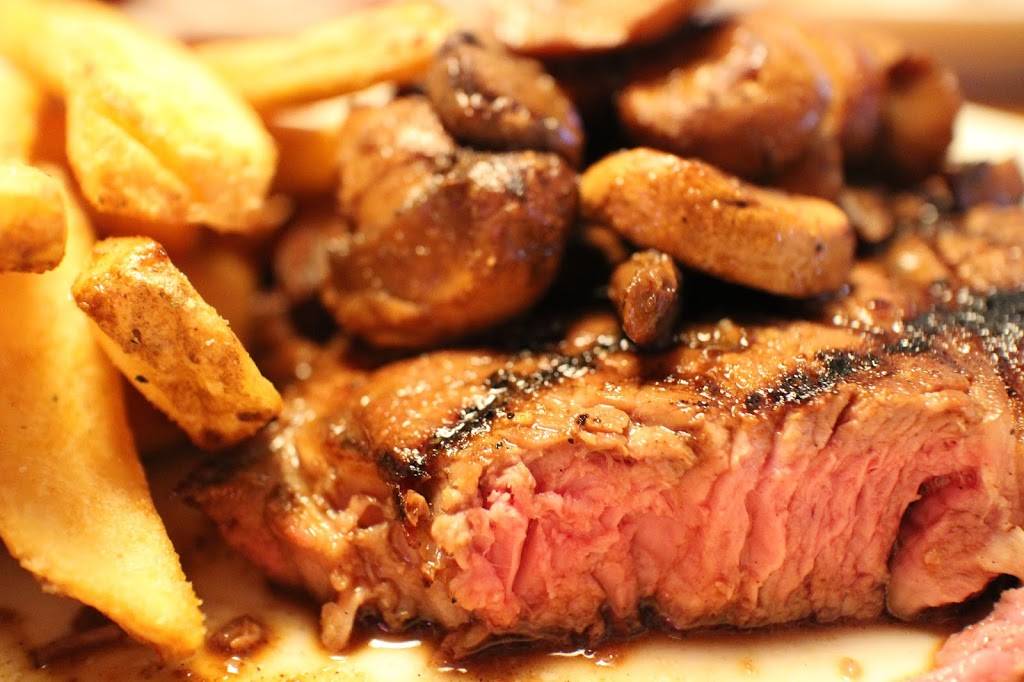 Texas Roadhouse | restaurant | 902 Mall Dr, Duluth, MN 55811, USA | 2186247427 OR +1 218-624-7427