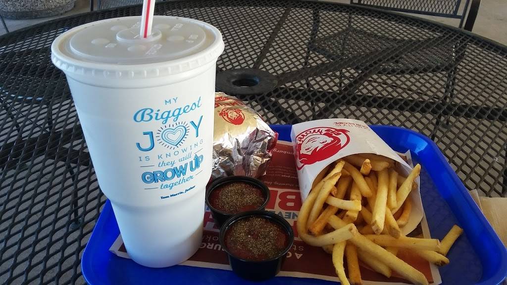 Wendys | restaurant | 3911 Matlock Rd, Arlington, TX 76015, USA | 8174225539 OR +1 817-422-5539