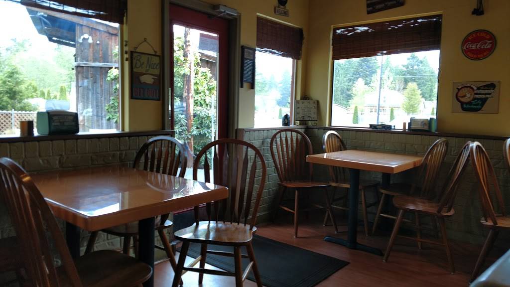 Country Burger | restaurant | 3110 Lakewood Rd, Arlington, WA 98223, USA | 3606528844 OR +1 360-652-8844
