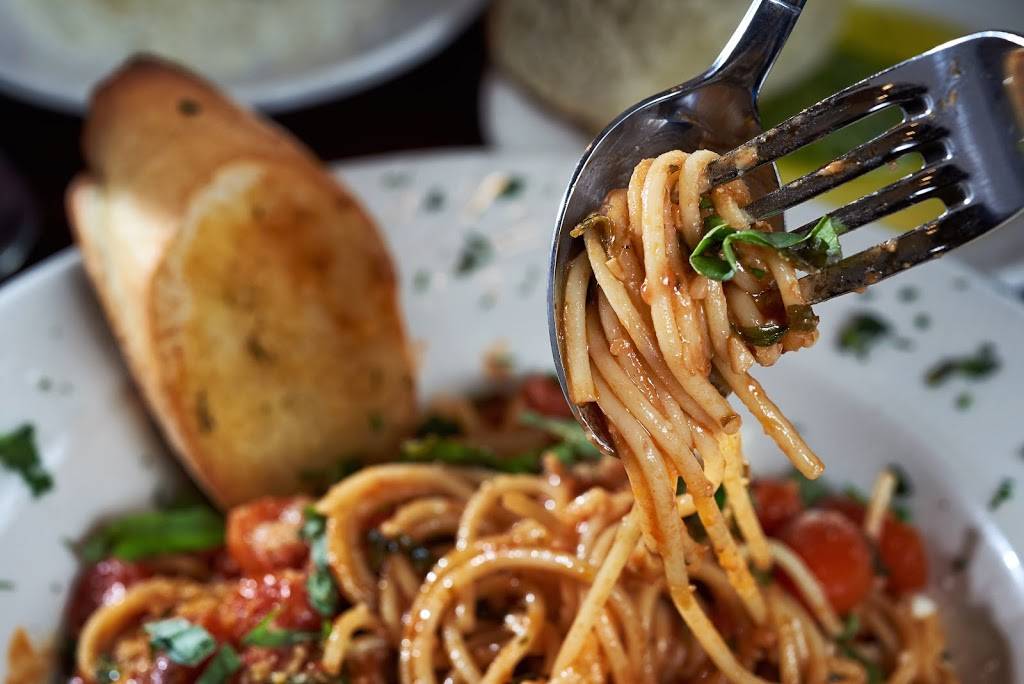 BELLA Italia Ristorante | restaurant | 13848 Tilden Rd #192, Winter Garden, FL 34787, USA | 4073473277 OR +1 407-347-3277