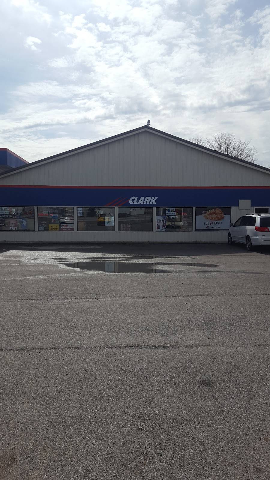 Chester Fried Chicken | restaurant | 1795 IN-28, Frankfort, IN 46041, USA | 7656599459 OR +1 765-659-9459