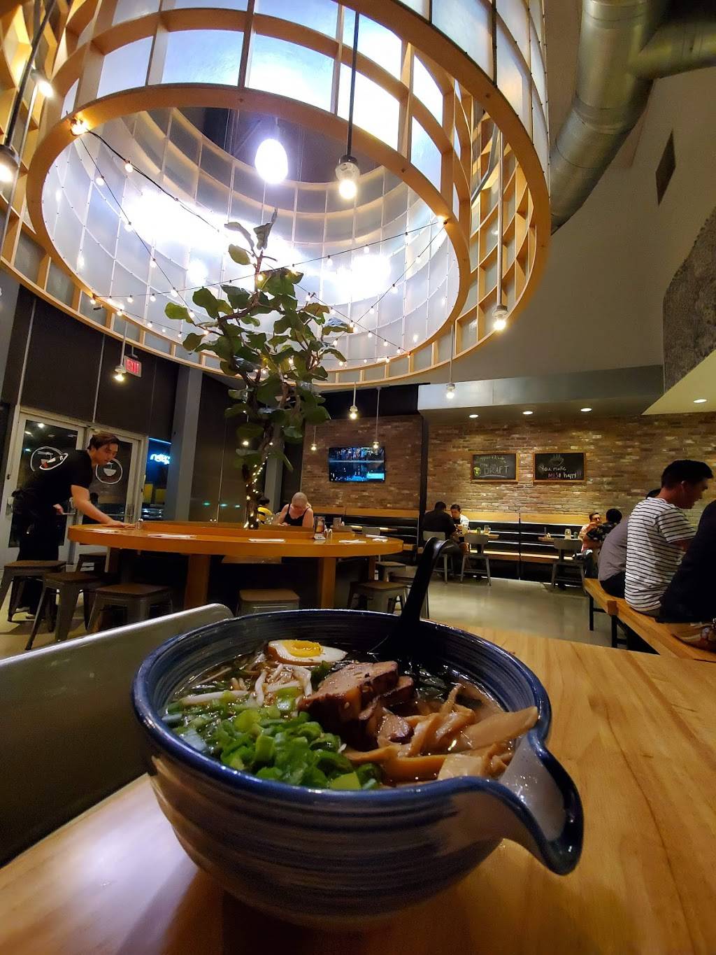 Ramenos | restaurant | 1945 17th St STE 109, Santa Ana, CA 92705, USA | 7148523272 OR +1 714-852-3272