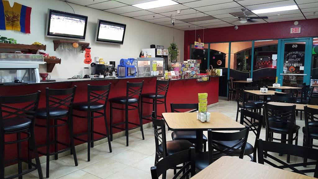 Las Rikuras De Weston | restaurant | 66 Indian Trace, Weston, FL 33326, USA | 9543856300 OR +1 954-385-6300