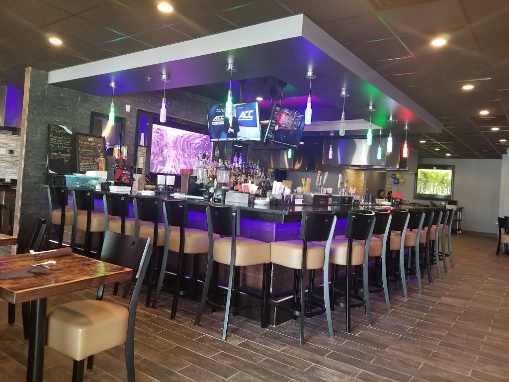 Sakana Hibachi Sushi and Bar | restaurant | 275 New State Hwy, Raynham, MA 02767, USA | 5088808660 OR +1 508-880-8660