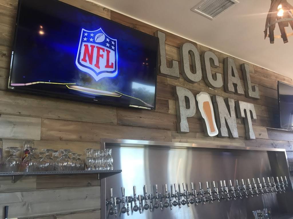 Local Pint | restaurant | 2750 Churchill Dr #170, Flower Mound, TX 75022, USA | 2142853628 OR +1 214-285-3628