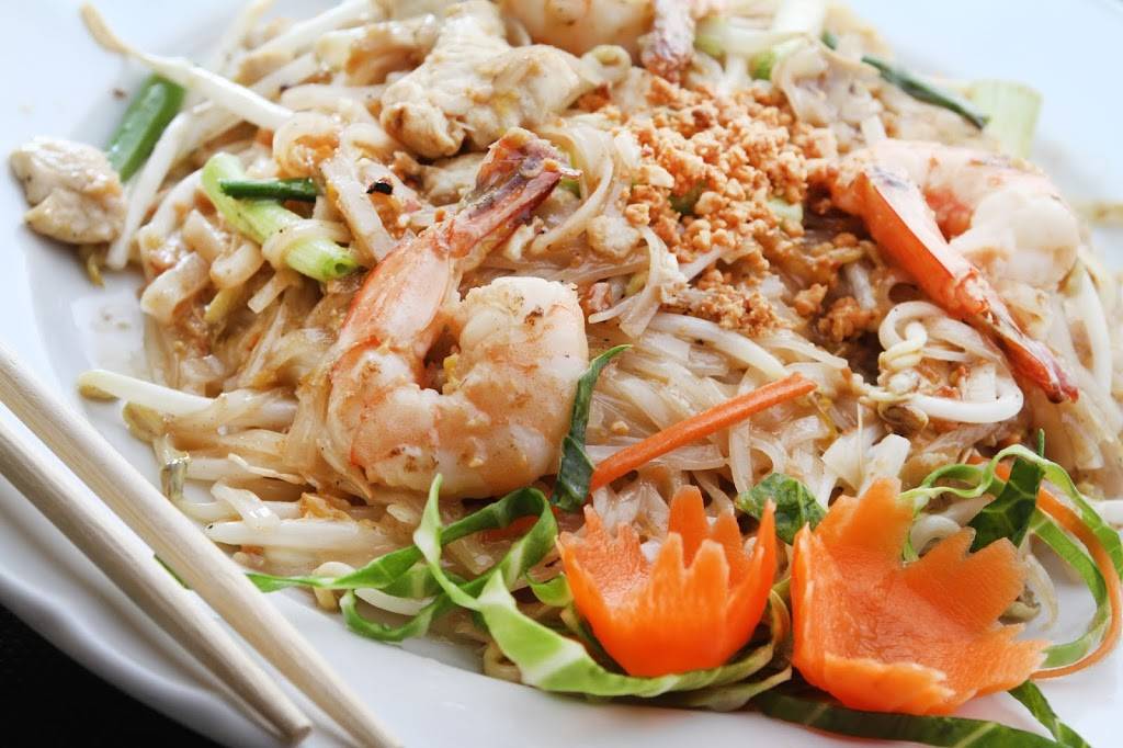 Sweet Rice Charlestown Thai Sushi | meal takeaway | 187 Main St, Boston, MA 02129, USA | 6172425232 OR +1 617-242-5232