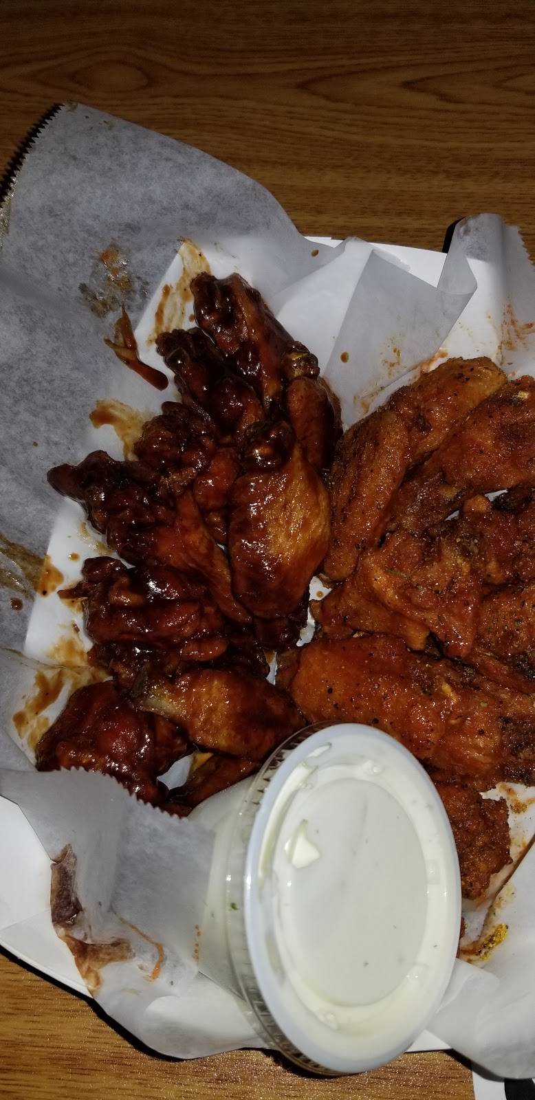 J.R. Crickets McDonough | restaurant | 1095 GA-155 S, McDonough, GA 30253, USA | 4707811159 OR +1 470-781-1159