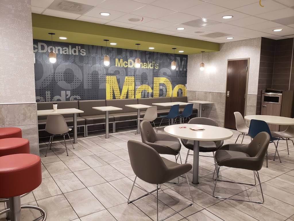 McDonalds | cafe | 9900 Pennsylvania Ave, Manassas, VA 20110, USA | 7033352144 OR +1 703-335-2144