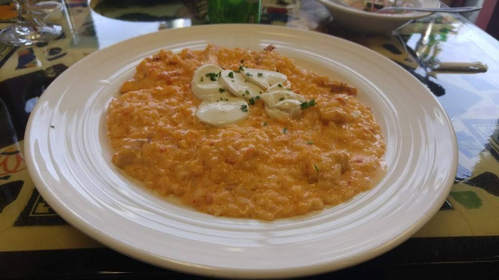 DParma Restaurant | restaurant | 288 Broadway, Revere, MA 02151, USA | 7812862828 OR +1 781-286-2828