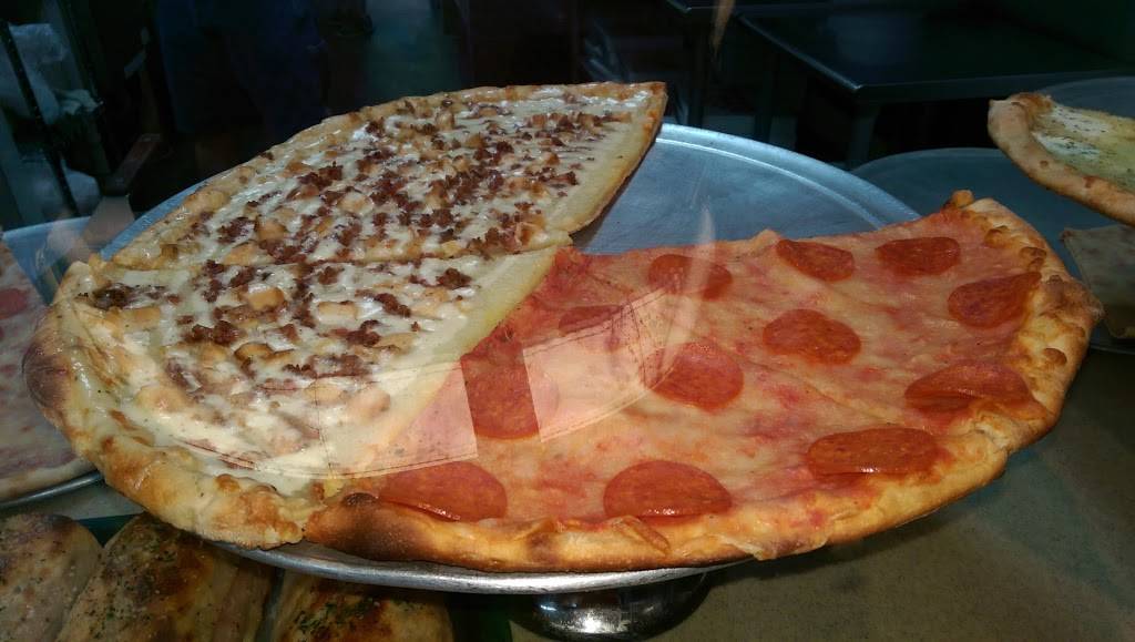 Vitos Pizza | restaurant | 6304 York Rd, Baltimore, MD 21212, USA | 4103238486 OR +1 410-323-8486