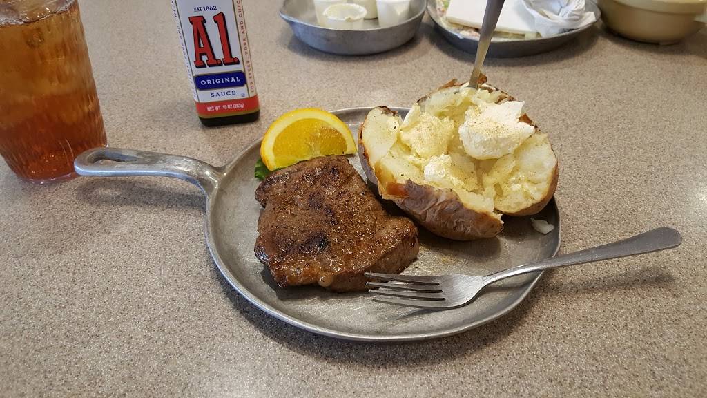 Iron Skillet Restaurant | restaurant | 500 Buckhorn Rd, Mebane, NC 27302, USA | 9193047476 OR +1 919-304-7476