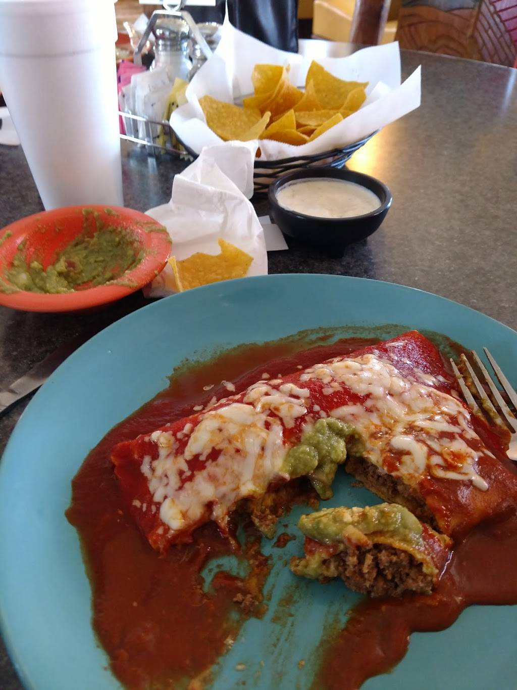 Plaza Tapatia | restaurant | 315 Sunburst Hwy, Cambridge, MD 21613, USA | 4102287808 OR +1 410-228-7808