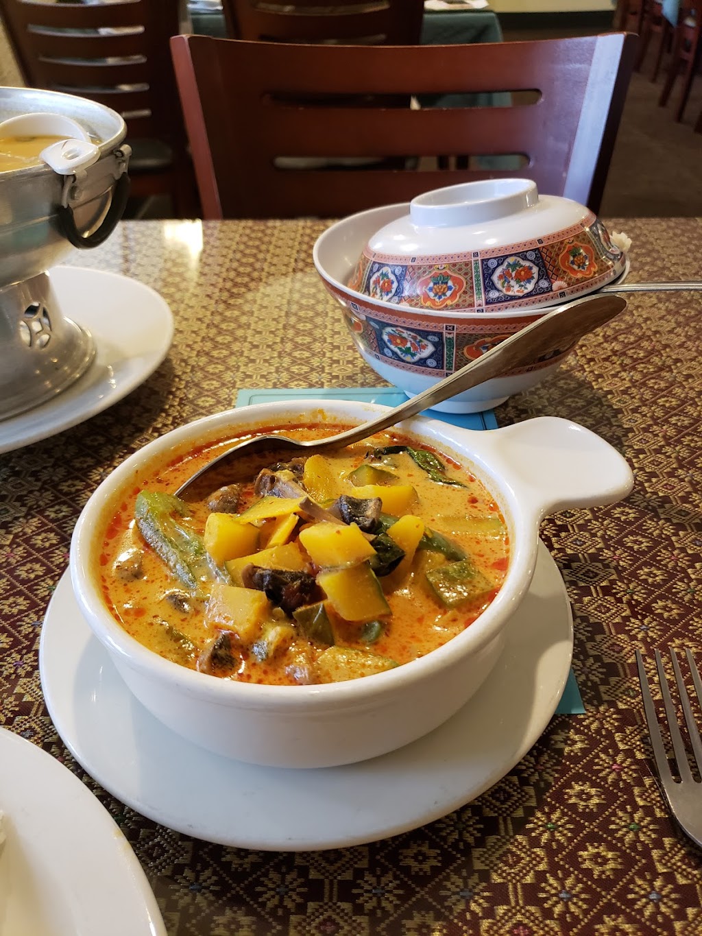 House of Thai Cuisine | restaurant | 1667 Siskiyou Blvd, Ashland, OR 97520, USA | 5414882583 OR +1 541-488-2583