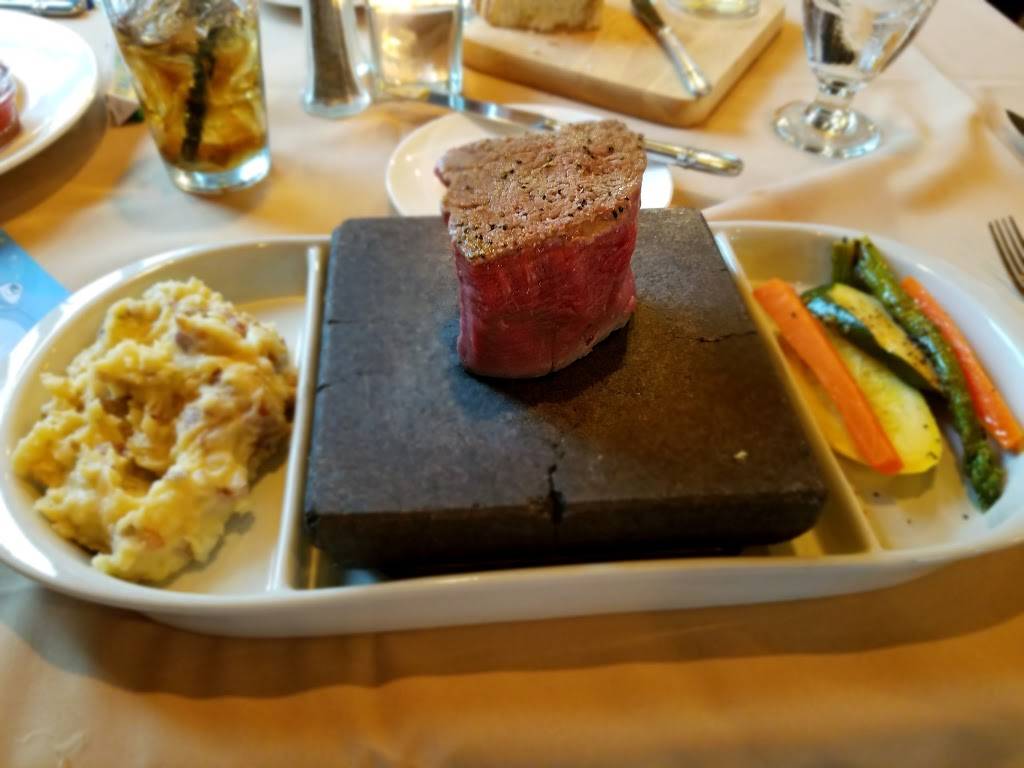 Trappers Chop House | restaurant | 19308 Cottonwood Dr, Parker, CO 80138, USA | 3032482132 OR +1 303-248-2132