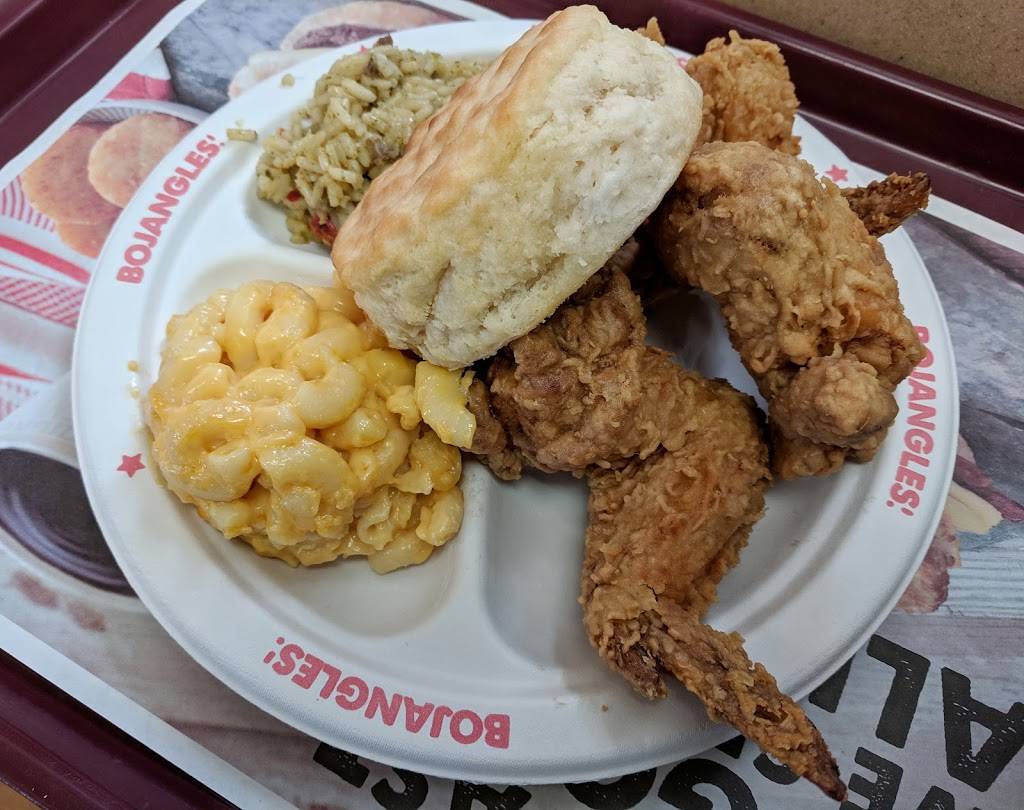Bojangles Famous Chicken n Biscuits | restaurant | 3541 Holland Road, Virginia Beach, VA 23452, USA | 7574862668 OR +1 757-486-2668