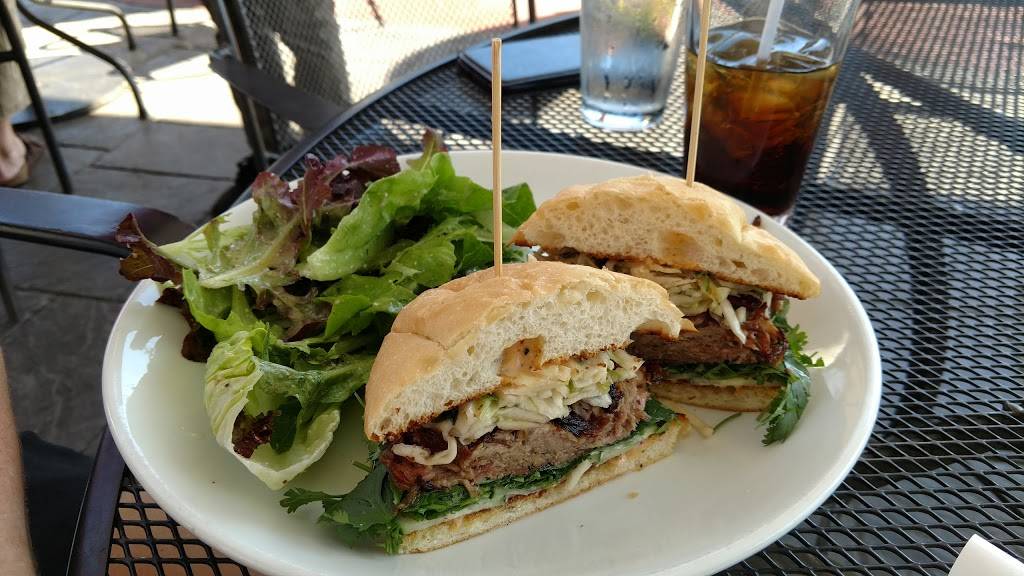 Frys Spring Station | restaurant | 2115 Jefferson Park Ave, Charlottesville, VA 22903, USA | 4342022257 OR +1 434-202-2257