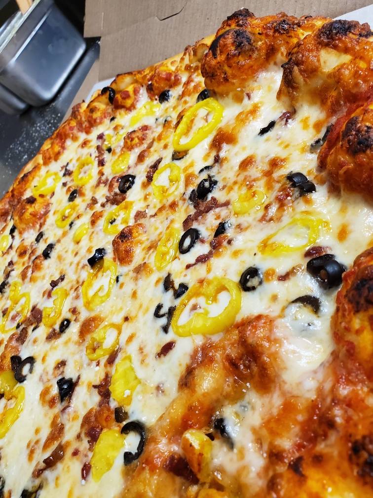 Pizza Mavens | restaurant | 2957 Leitchfield Rd, Elizabethtown, KY 42701, USA | 2709825566 OR +1 270-982-5566