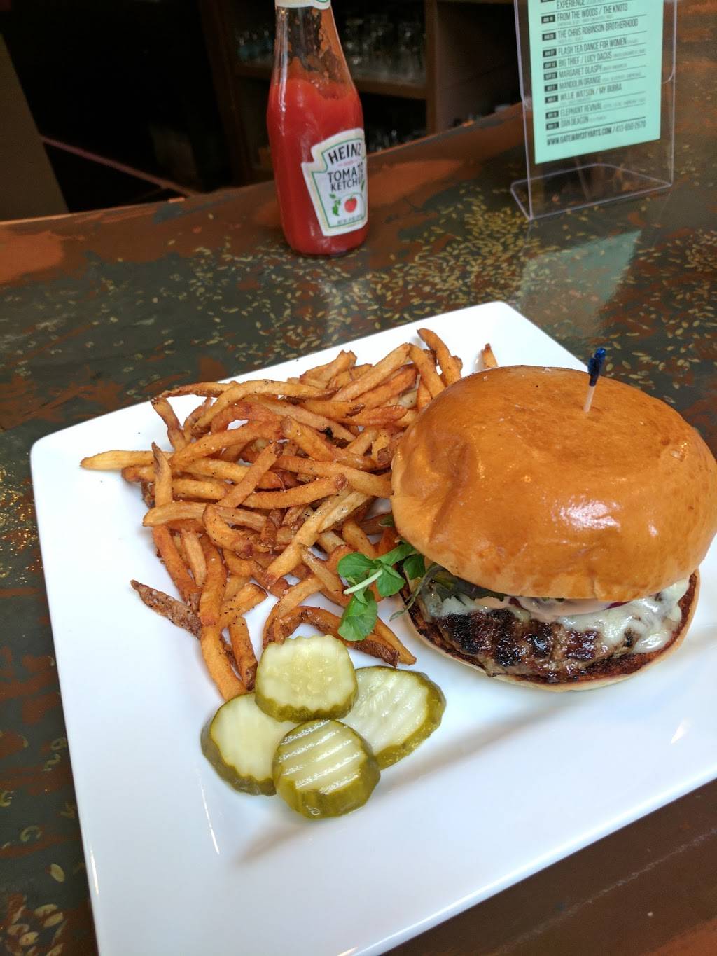 The Bistro at Gateway City Arts | restaurant | 114 Race St, Holyoke, MA 01040, Holyoke, MA 01040, USA | 4136500786 OR +1 413-650-0786