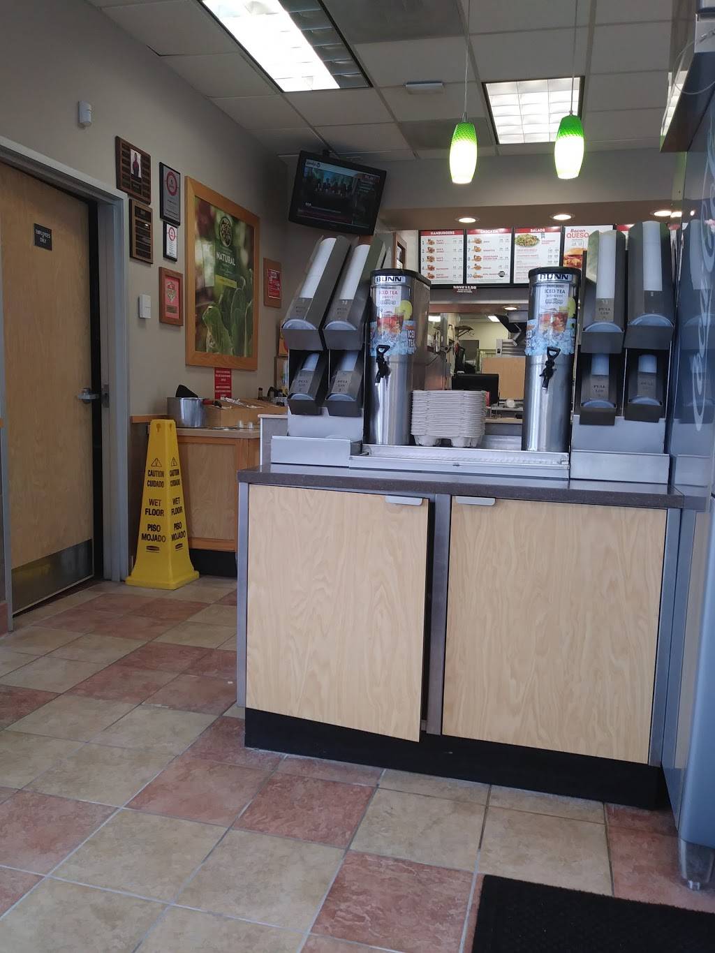 Wendys | restaurant | 1461 MD-193, Hyattsville, MD 20783, USA | 3013262993 OR +1 301-326-2993