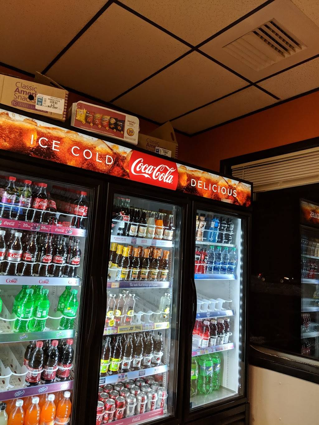 Ciaos Pizza & Subs | restaurant | 495 Amherst St, Nashua, NH 03063, USA | 6038893111 OR +1 603-889-3111