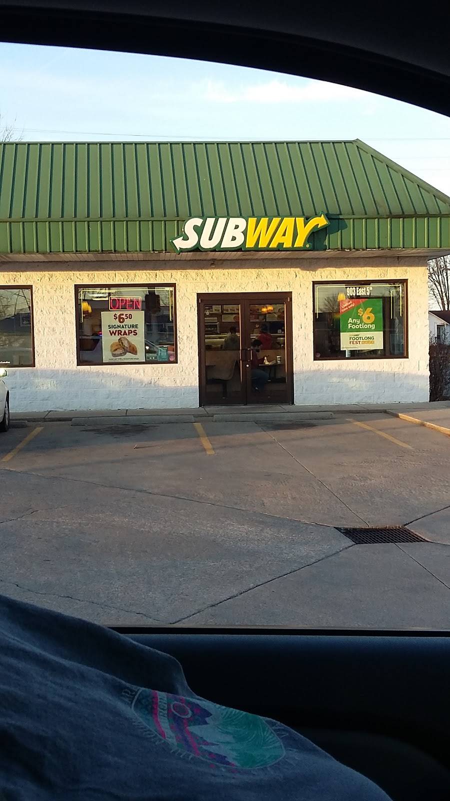 Subway | restaurant | 903 E 5th St, Metropolis, IL 62960, USA | 6185244636 OR +1 618-524-4636