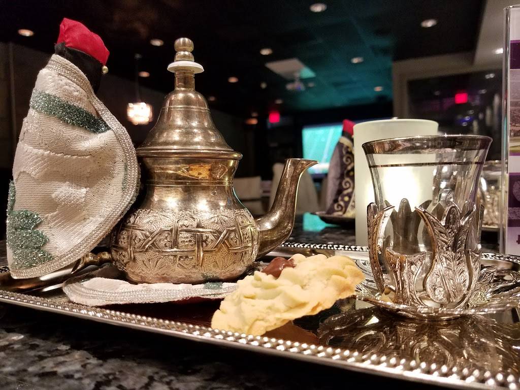 Makani Restaurant & Lounge | meal takeaway | 23070 Oakgrove Rd #150, Sterling, VA 20166, USA | 7034373030 OR +1 703-437-3030