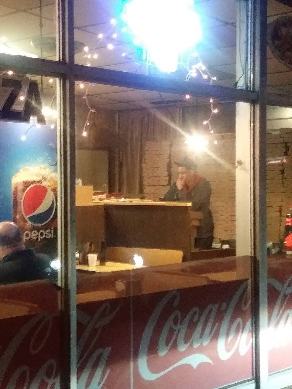 Empire Pizza House | restaurant | 861 New Britain Ave, Hartford, CT 06106, USA | 8609530596 OR +1 860-953-0596