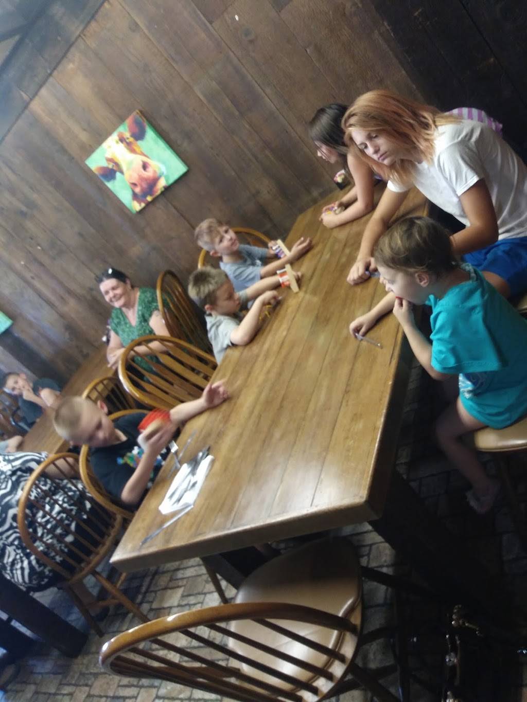 Cotton Center Cafe | cafe | 15234 Rd 192, Porterville, CA 93257, USA | 5597895321 OR +1 559-789-5321