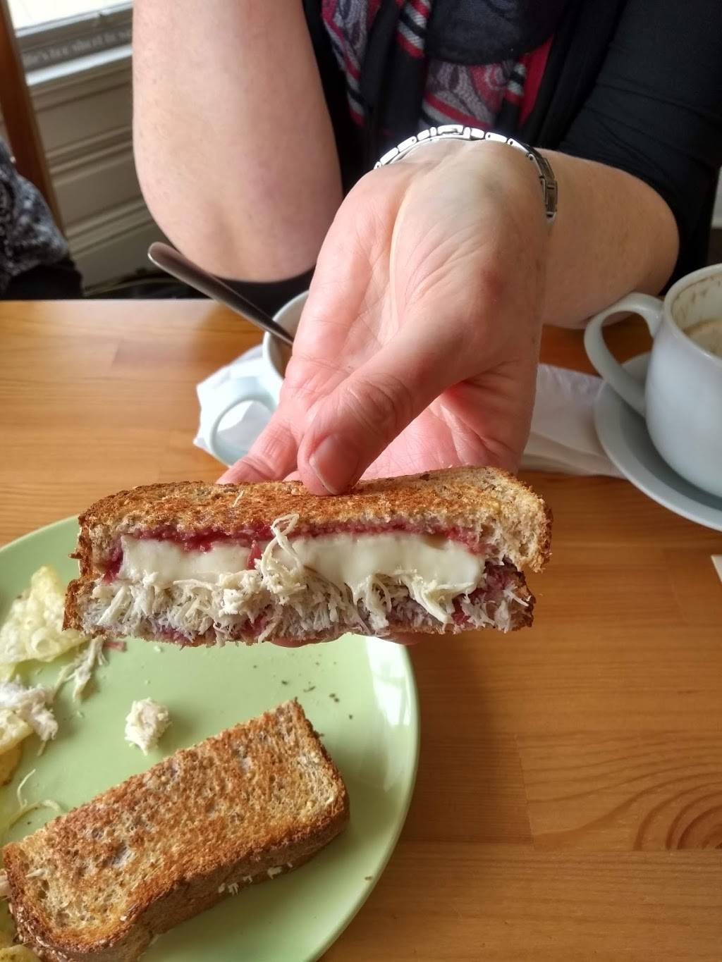 The Cup And Cake | cafe | 38 Ridout St W, Tillsonburg, ON N4G 2E1, Canada | 5194092253 OR +1 519-409-2253