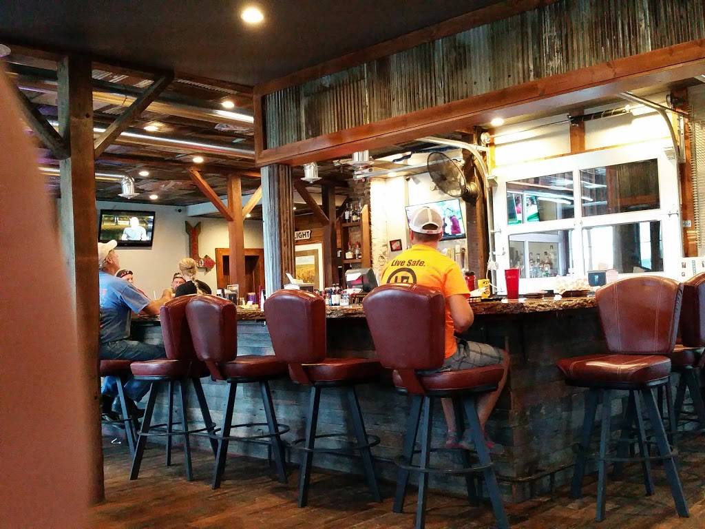 The Dew Drop Inn | restaurant | 710 US-61, Bloomsdale, MO 63627, USA | 5734839992 OR +1 573-483-9992