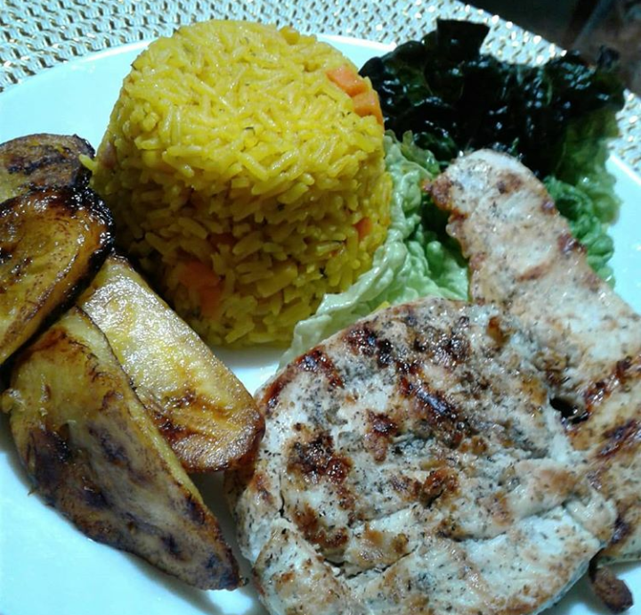 Torres calcano grocery | restaurant | 2080 Bellmore St, Philadelphia, PA 19134, USA | 2154261597 OR +1 215-426-1597