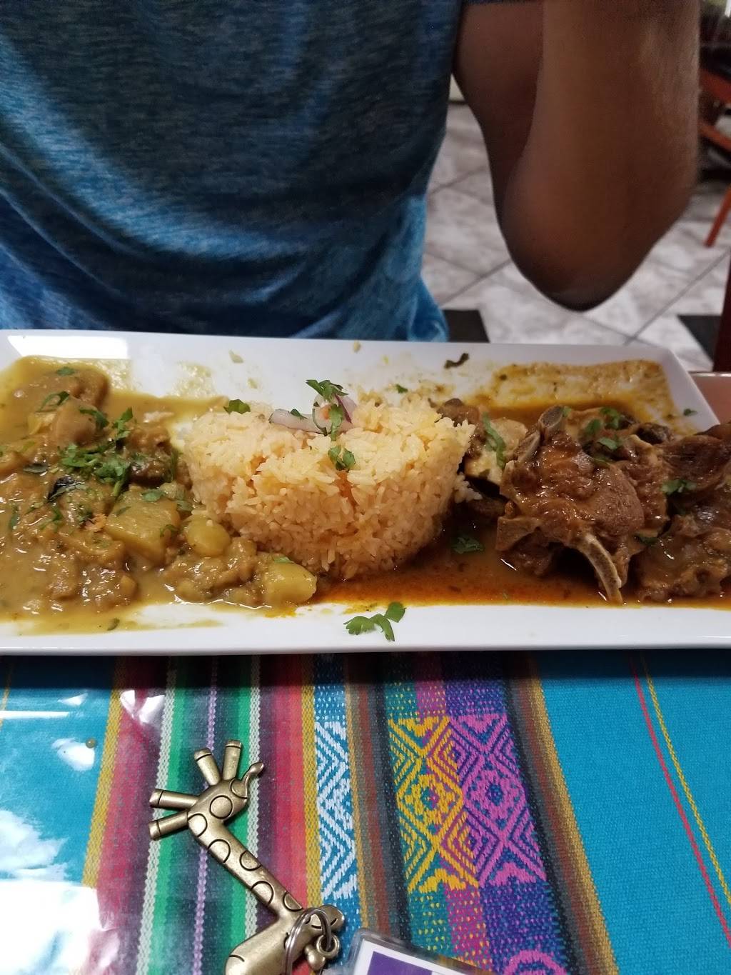 La Tambora Restaurant | restaurant | 611 Elizabeth Ave, Elizabeth, NJ 07202, USA | 9083520977 OR +1 908-352-0977