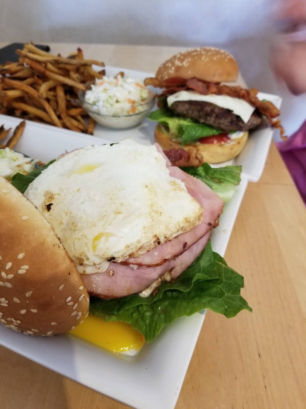 EAT | restaurant | 609 Page Blvd, Springfield, MA 01104, USA | 4132760040 OR +1 413-276-0040