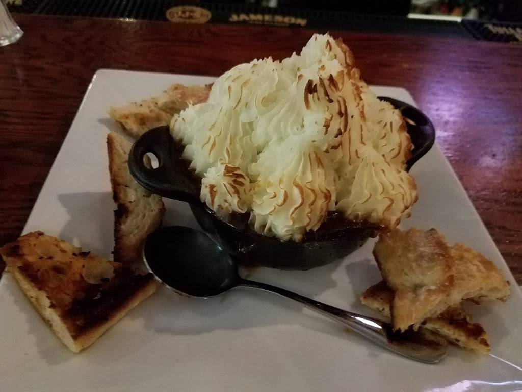 The Ivanhoe Pub & Eatery | restaurant | 231 Main St, Racine, WI 53403, USA | 2626374730 OR +1 262-637-4730