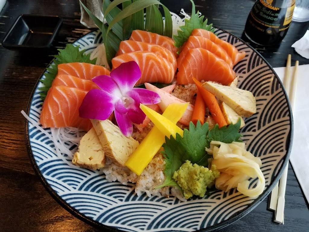 Chaiyo Sushi & Thai | restaurant | 1030 Forrest Ave #116, Dover, DE 19904, USA | 3026780111 OR +1 302-678-0111