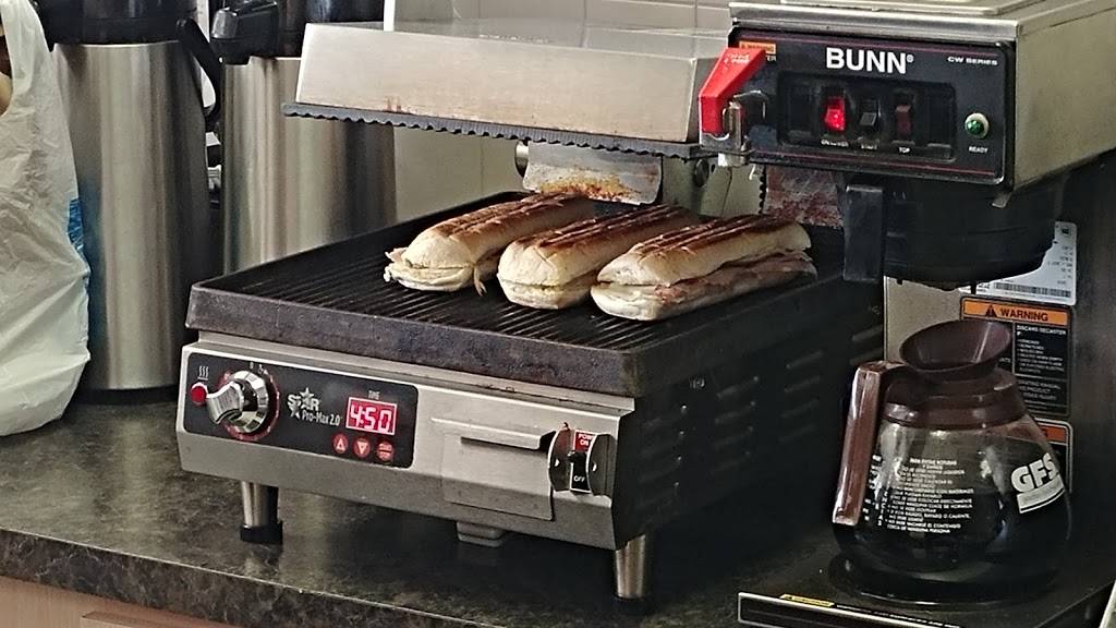 Corkscrew Deli | restaurant | 4982 S Tamiami Trail, Sarasota, FL 34231, USA | 9419253955 OR +1 941-925-3955