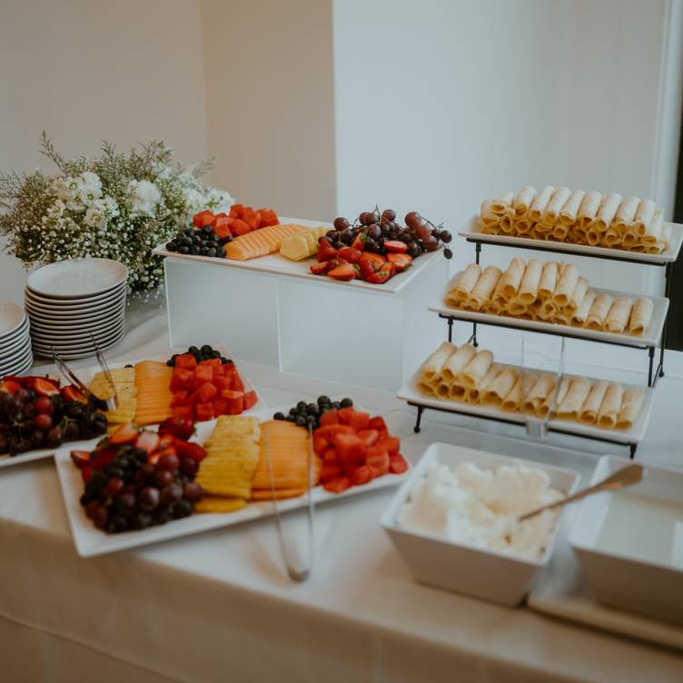 Sunday Brunch by Siempre | restaurant | 1283 E Mike Weir Dr, Draper, UT 84020, USA | 4358001420 OR +1 435-800-1420