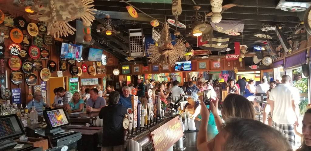 Bahia Marina Inc | restaurant | 2107 Herring Way, Ocean City, MD 21842, USA | 4102897438 OR +1 410-289-7438