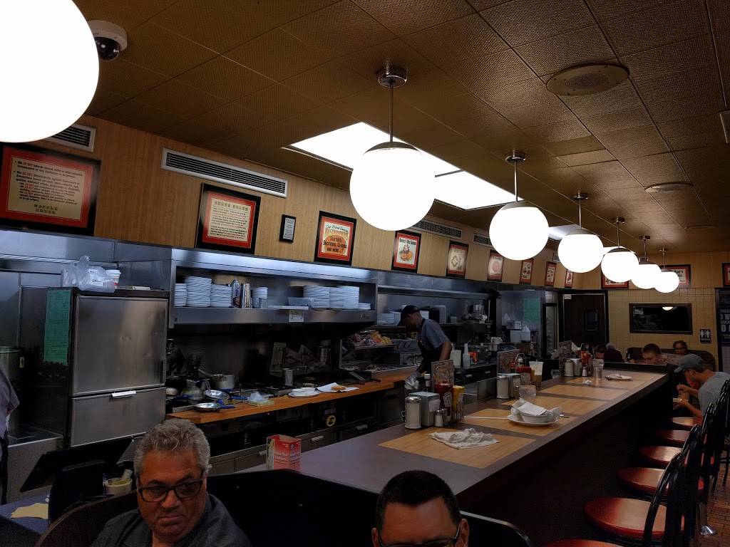 Waffle House | meal takeaway | 1811 Williams Dr, Marietta, GA 30066, USA | 7704282234 OR +1 770-428-2234