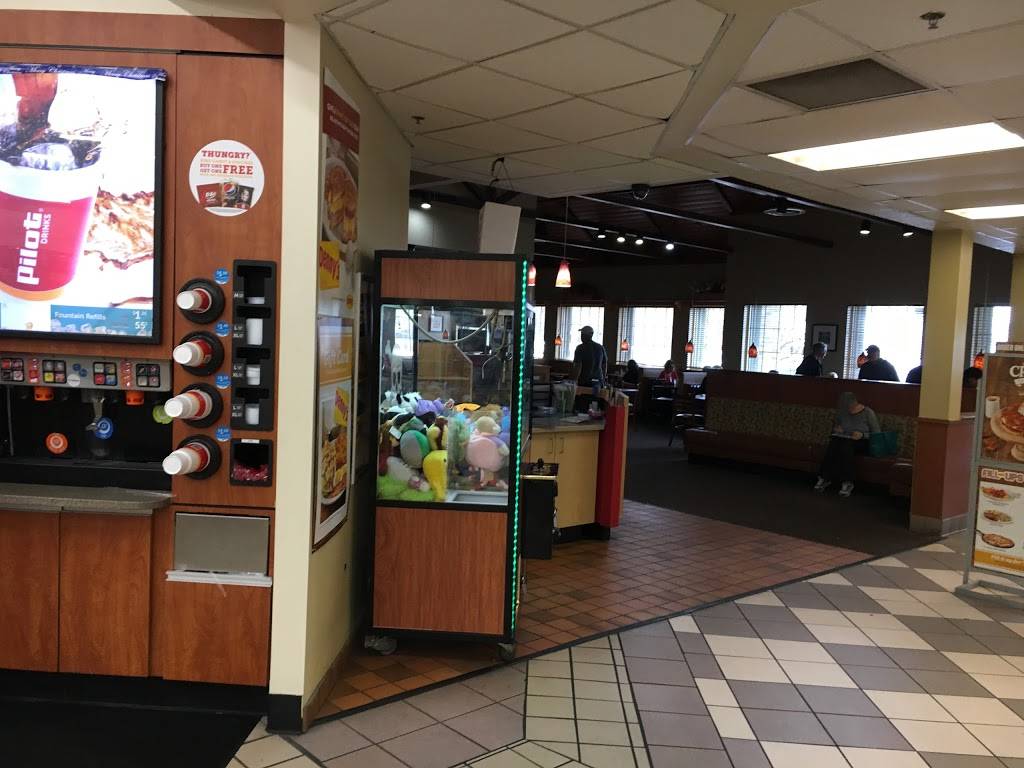 Flying J Travel Center | restaurant | 2990 US-17 S, Brunswick, GA 31523, USA | 9122800006 OR +1 912-280-0006