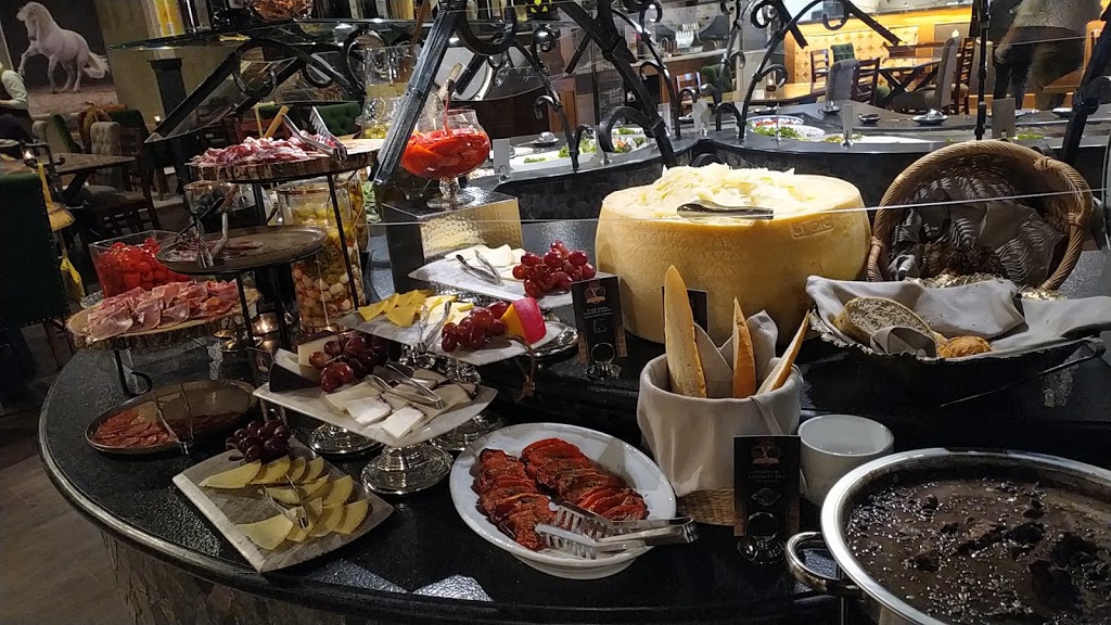 Bovinos Churrascaria Brazilian Steakhouse and Seafood | restaurant | 15900 La Cantera Pkwy Suite 11200, San Antonio, TX 78256, USA | 2107217754 OR +1 210-721-7754