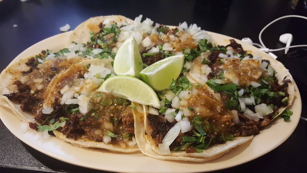 Los Gallos Taqueria | restaurant | 520 F St, Lincoln, CA 95648, USA | 9166459194 OR +1 916-645-9194